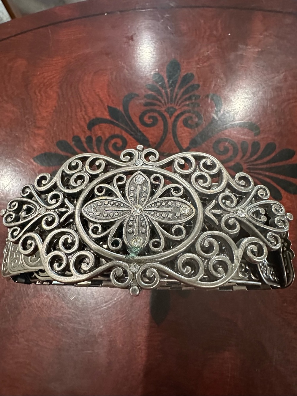 Gorgeous!♥️ Ladies Buckle Metal Plate Swirl Design Belt fits 37” to 46” XL ♥️